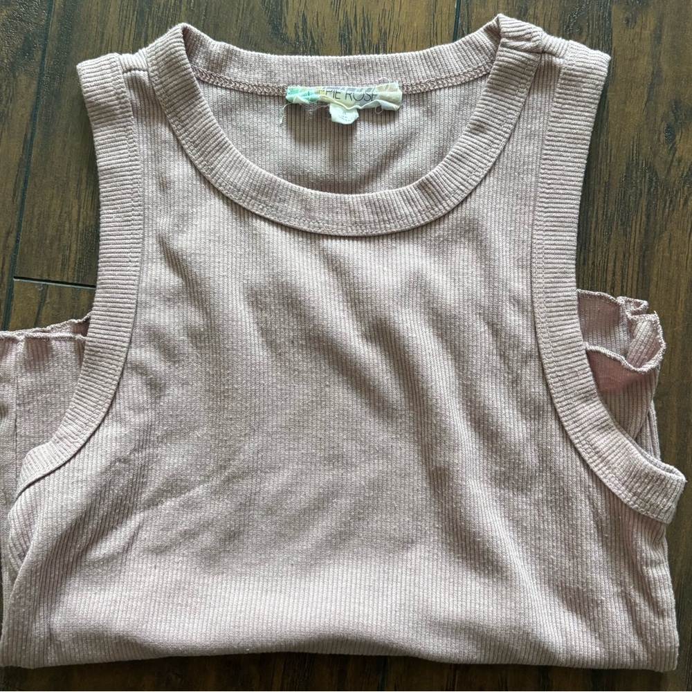 Hippie Rose Blush Ribbed Muscle Tee
